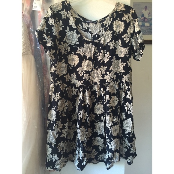 Brandy Melville Nicolette dress