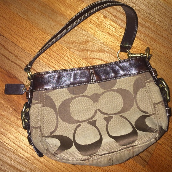 Coach Handbags - Coach bag