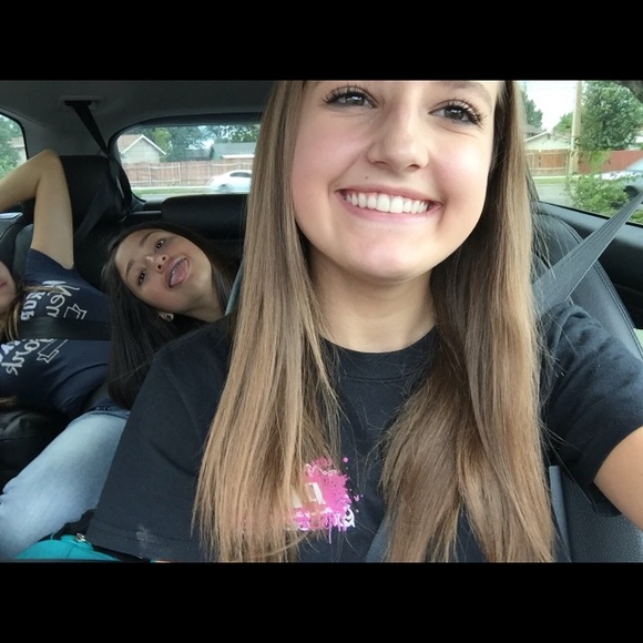 Meet the Posher Other - Meet your Posher, Bella