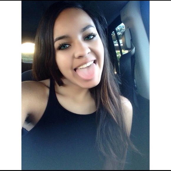 Meet your Posher, Bianca - Picture 1 of 1