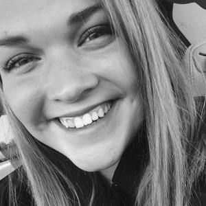 Meet your Posher, Mckayla