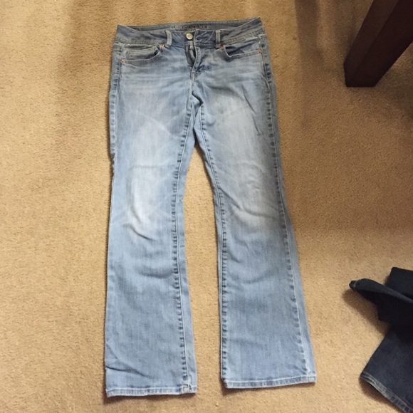 American eagle jeans.