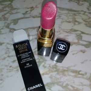 Chanel Rouge Coco shine