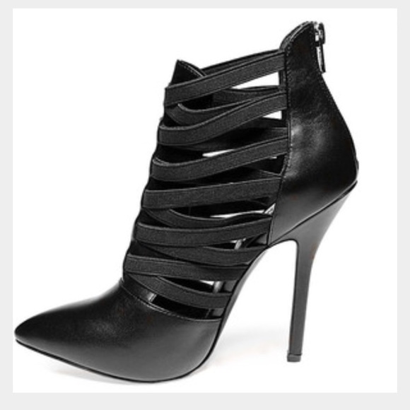 Steve Madden booties