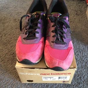 Men's 9.5 new balance m966 series raspberry-toe