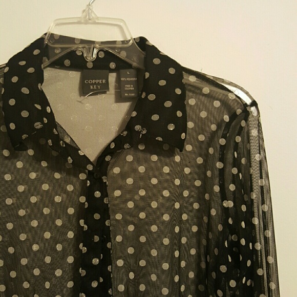 Copper Key Sheer Black and white top - Picture 2 of 3