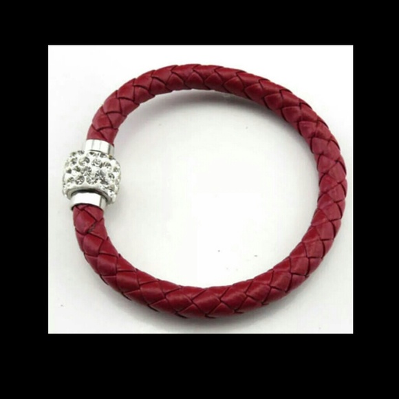 Jewelry - Bracelet / bangle \ cuff