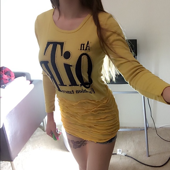 Long-sleeve - Picture 2 of 3