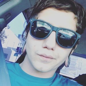 Meet your Posher, Kc