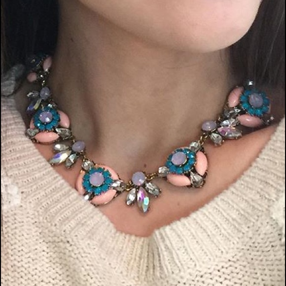 🌟ISO 🌟J.Crew necklace