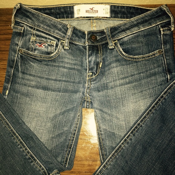 Hollister Jean, nice and worn!