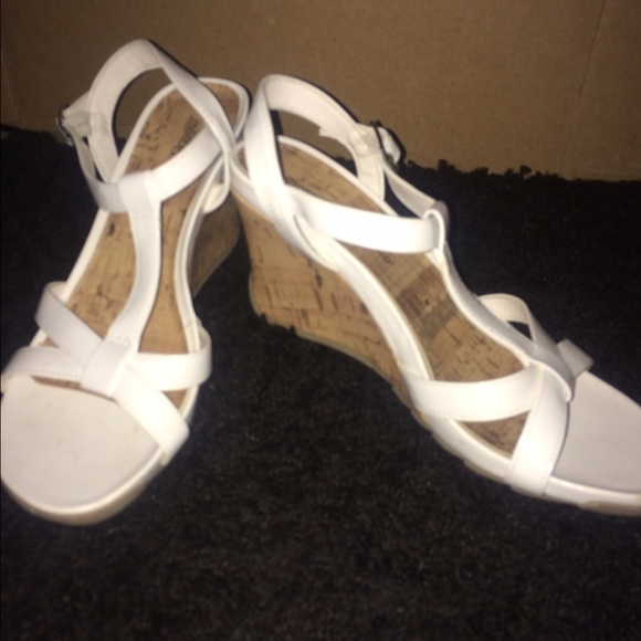 Montage Bay Club White Wedge Sandals