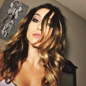 Meet your Posher, Laycee