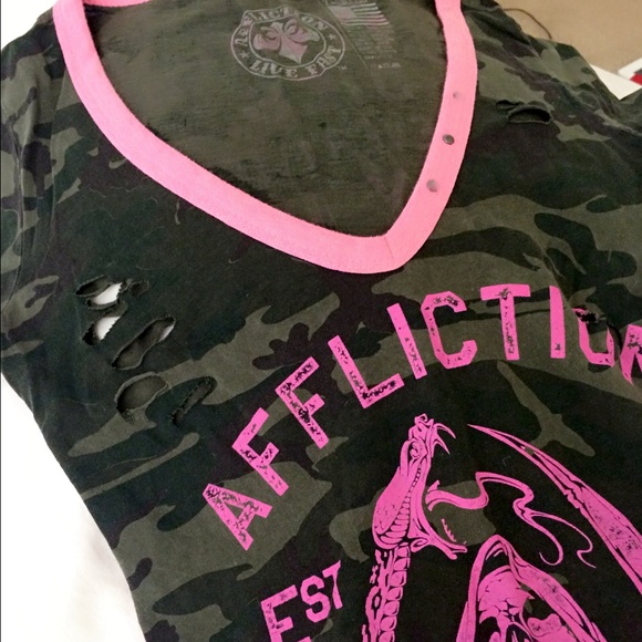 Top - Picture 3 of 3