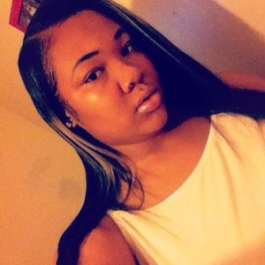 Meet your Posher, Jasmine