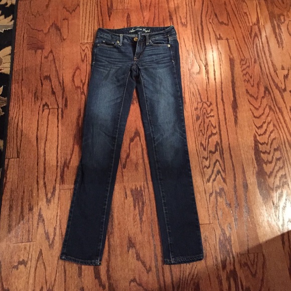 American Eagle skinny jeans