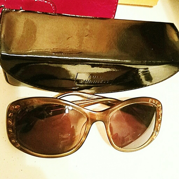 Lulu Guinness GOLDEN LIPS Brown Sunglasses - Picture 2 of 7