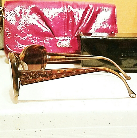 Lulu Guinness GOLDEN LIPS Brown Sunglasses - Picture 4 of 7