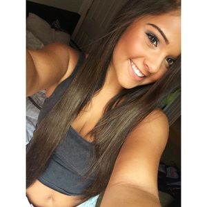 Meet your Posher, Alyssa