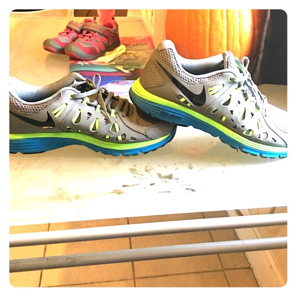 Nike Dual Fusion