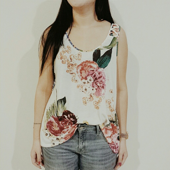 Floral tank top