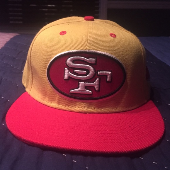Mitchell & Ness: NFL San Francisco 49ers SnapBack
