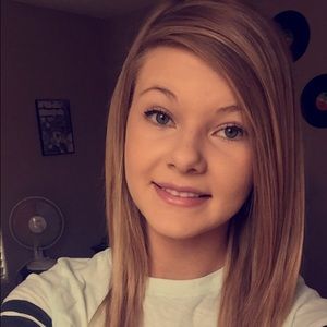 Meet your Posher, Marissa