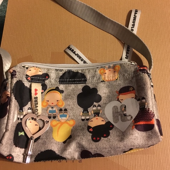 Harajuku Lovers purse never used