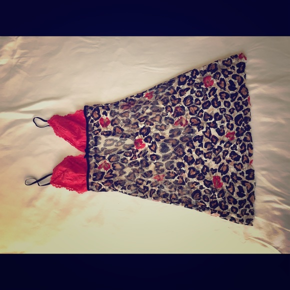 VS Nightie Chic Leopard Print