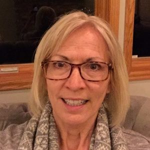 Meet your Posher, Roxann