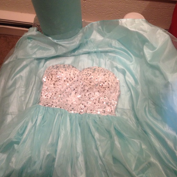 Floor length prom dress