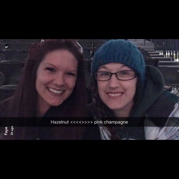 Meet your Posher, Aimee - Picture 3 of 5