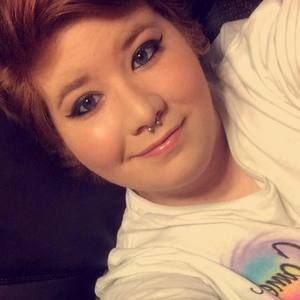 Meet your Posher, Lizzie