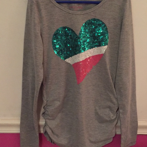 Long sleeved shirt