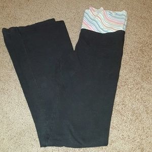 VS yoga pants