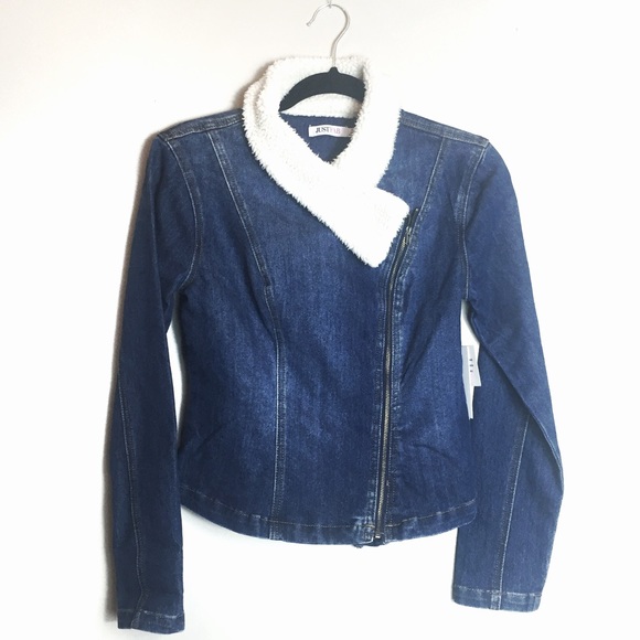 SOLD ✨ Denim Moto Jacket w/ Shearling - Picture 4 of 4