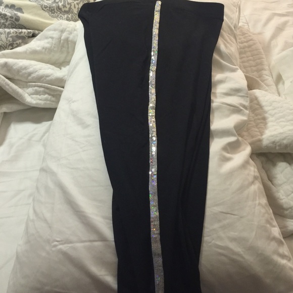 Sequined leggings vs