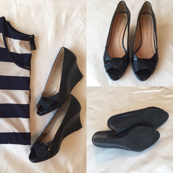 Antonio Melani Navy Blue Wedge Sandals