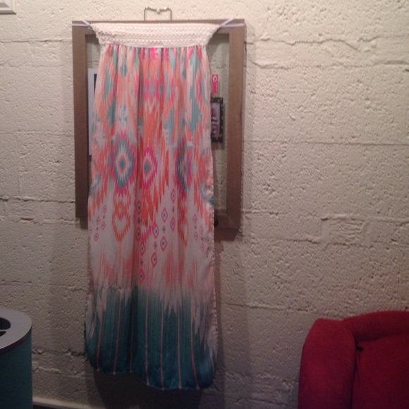 Body central maxi skirt