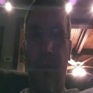 Meet your Posher, Lewis