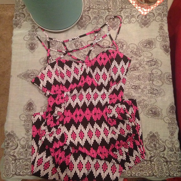 Knee length , form fitting party dress