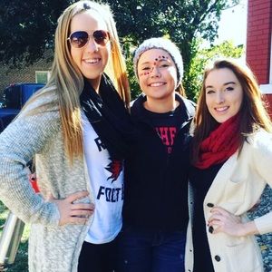 Meet your Posher, Briana