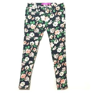 Floral skinny jeans!