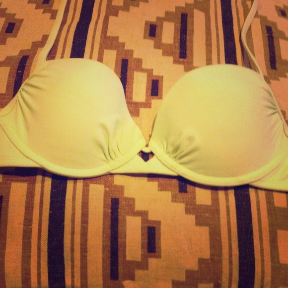 SUPER CUTE!! Lime green bikini top size small