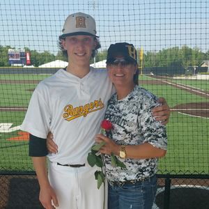 Meet your Posher, Traci