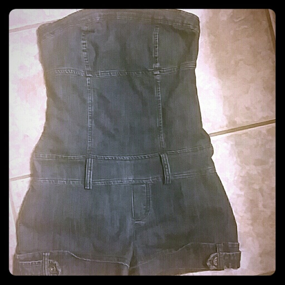 Blue jean shorts suit