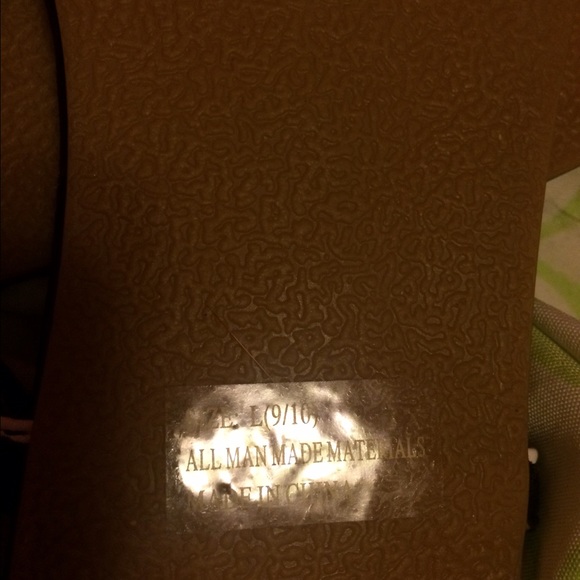 ✨✨SOLD✨✨ - Picture 3 of 3