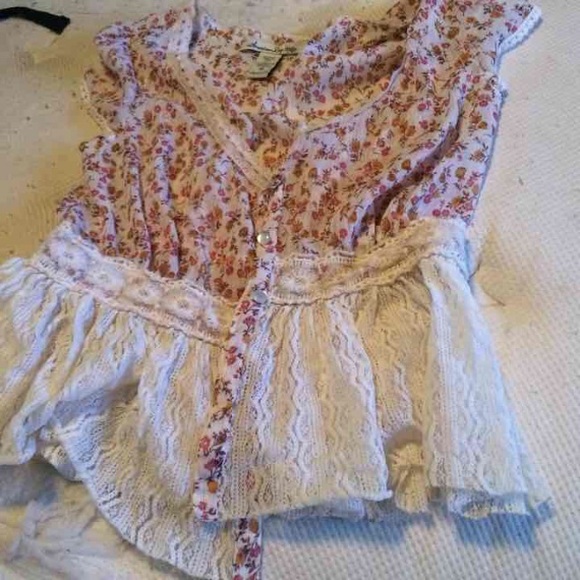 Cute lacy fall shirt