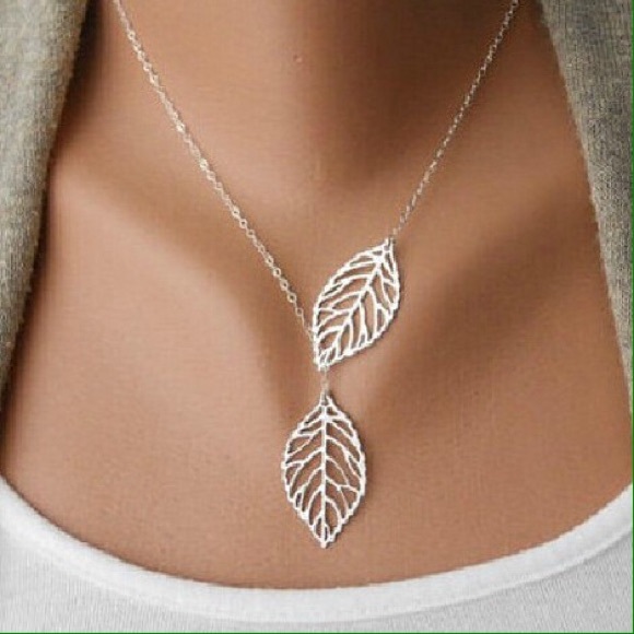 Silver plated leaf necklace