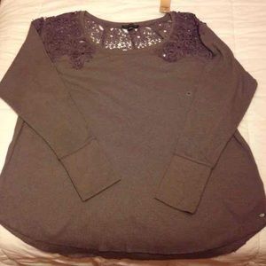 NWT American Eagle purple or white lace shirt XL